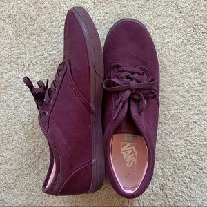 Vans women’s size 8 burgundy sneaker